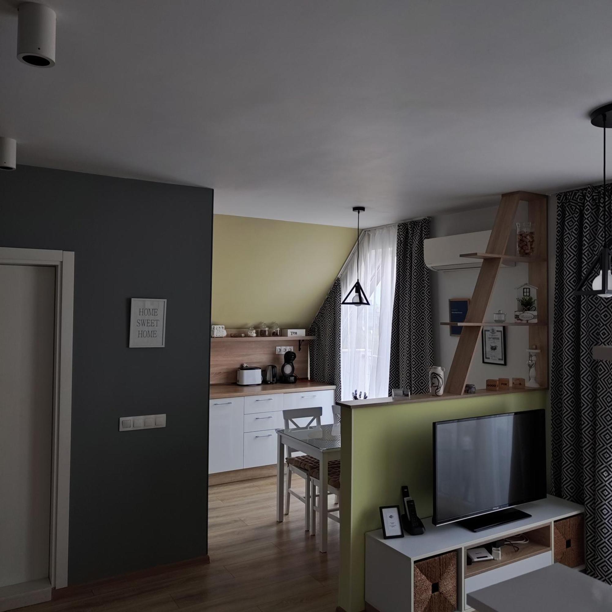 Апартаменты Airluxapartament Бургас Экстерьер фото