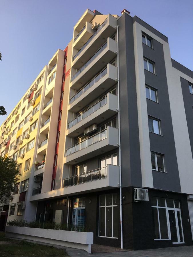 Апартаменты Airluxapartament Бургас Экстерьер фото